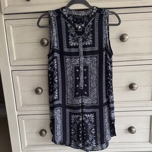 Banana Republic Navy and White Paisley Tunic